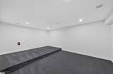 28 Ross Hall Blvd - Photo 21
