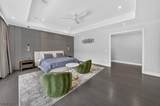 28 Ross Hall Blvd - Photo 32