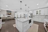 28 Ross Hall Blvd - Photo 44
