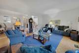70 Keats Way - Photo 17