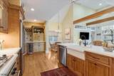955 Summit Ave - Photo 12