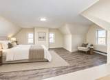 18 Sussex St - Apt B - Photo 5