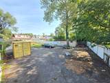 683 Mill St - Photo 32