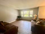 10 Christine Pl - Photo 3