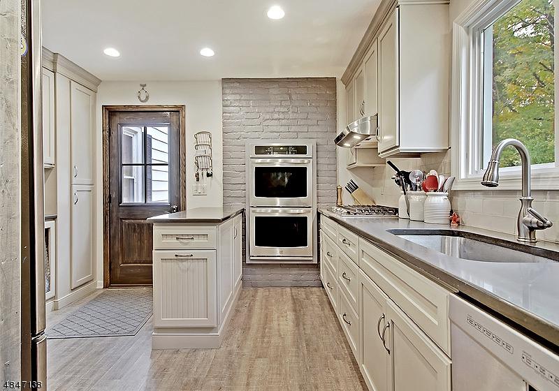 26 Sunnyslope - Photo 1