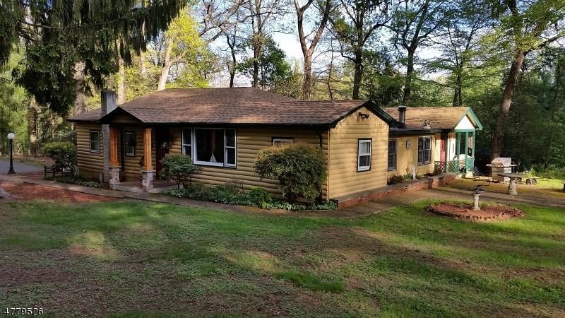 30 Schoolhouse Ln - Photo 1