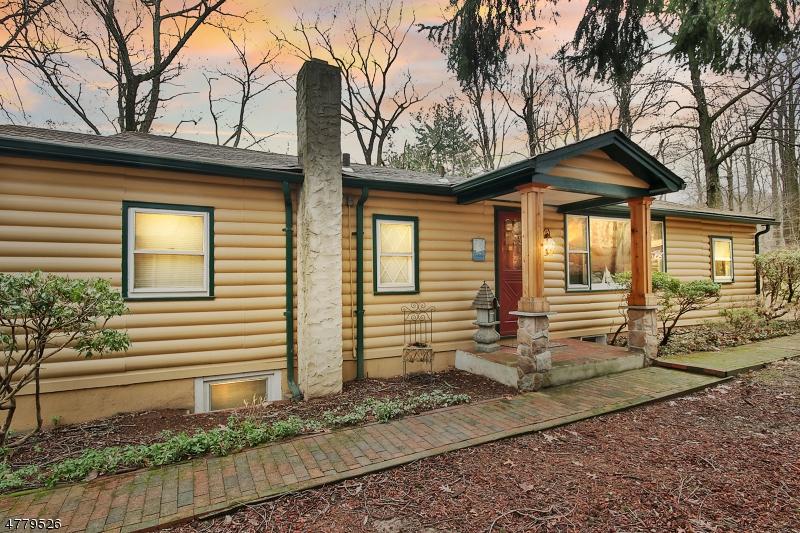 30 Schoolhouse Ln - Photo 1