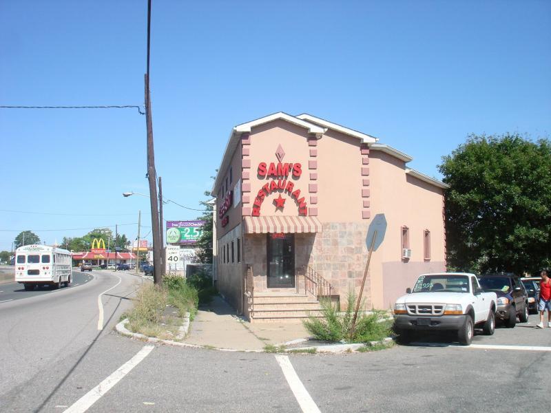 645 Garden St - Photo 1