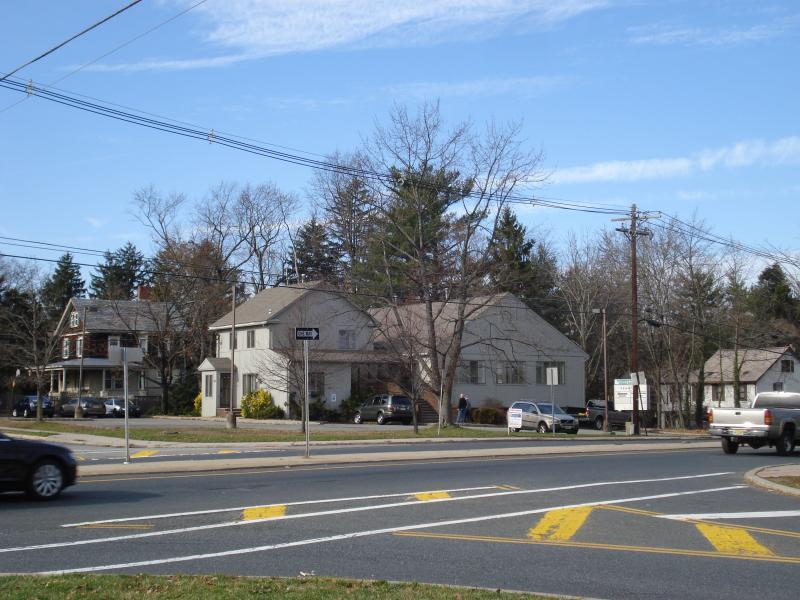 62 Penna Ave - Photo 1