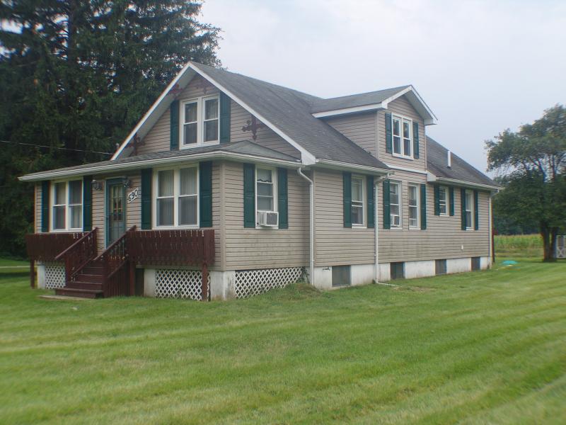 690 Route 206 - Photo 1