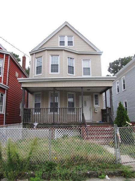 153 Sherman St - Photo 1