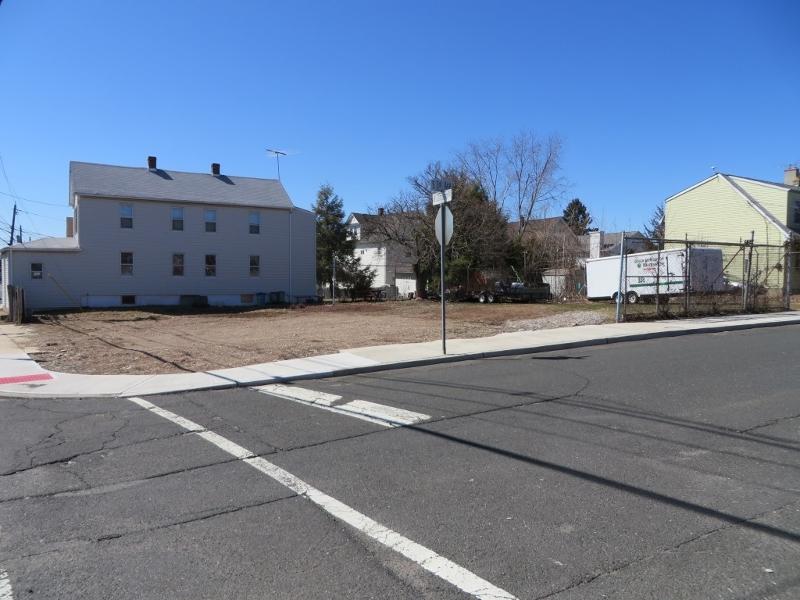 300 W Camplain Rd - Photo 1