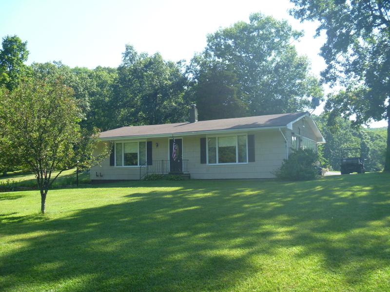 16 Delaware Rd - Photo 1
