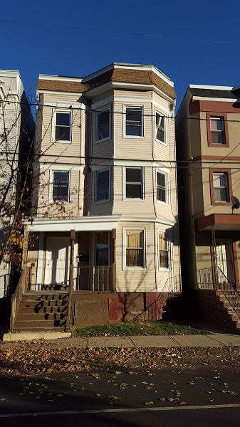 80 S 13th St - Photo 1
