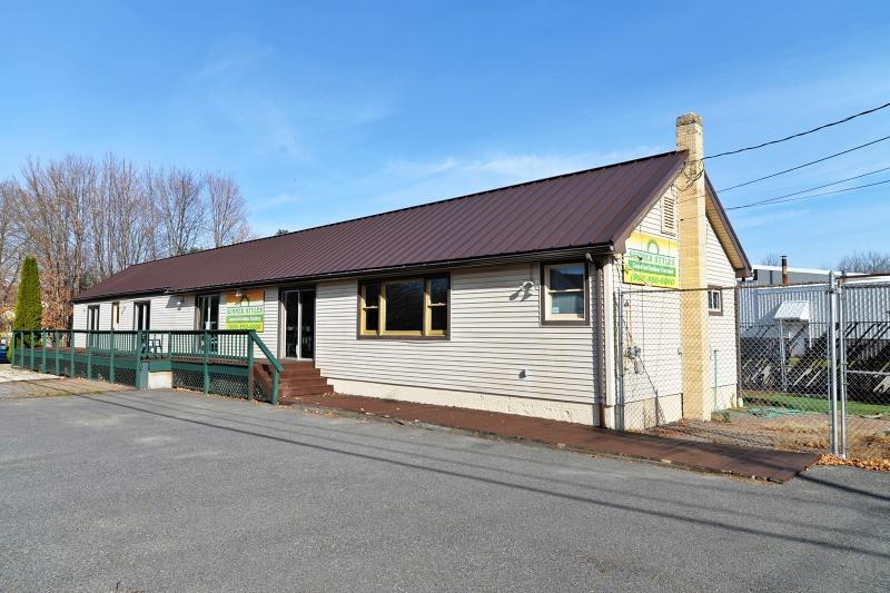 24 Kennedy Rd - Photo 1