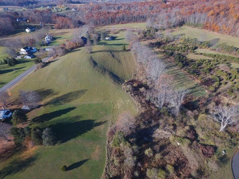 13 Valcourt - Photo 1