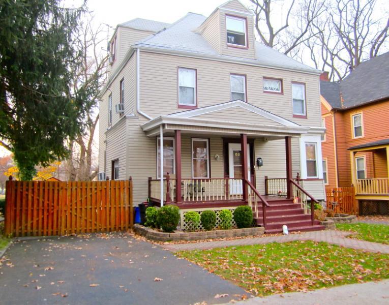 69 Brighton Ave - Photo 1