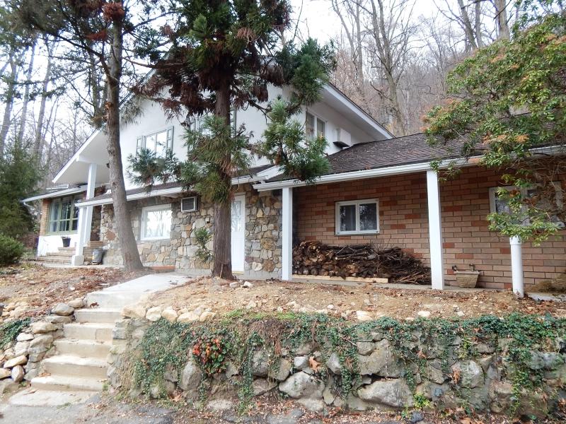 191 Mountain Lake Rd - Photo 1