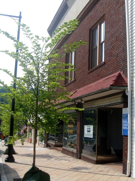 27 Olcott Sq (Retail) - Photo 1