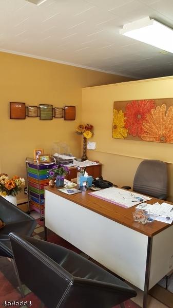 25 Valley Rd - Photo 1