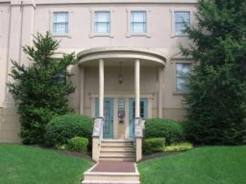 199 Broad St Unit 1B - Photo 1