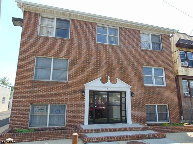 634 S Broad St - Photo 1