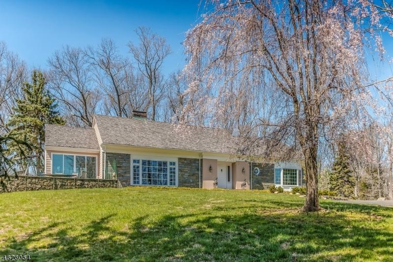 73 Post Kunhardt Rd - Photo 1