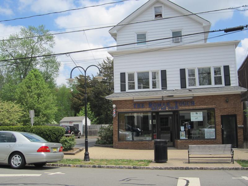 225 Main Ave - Photo 1