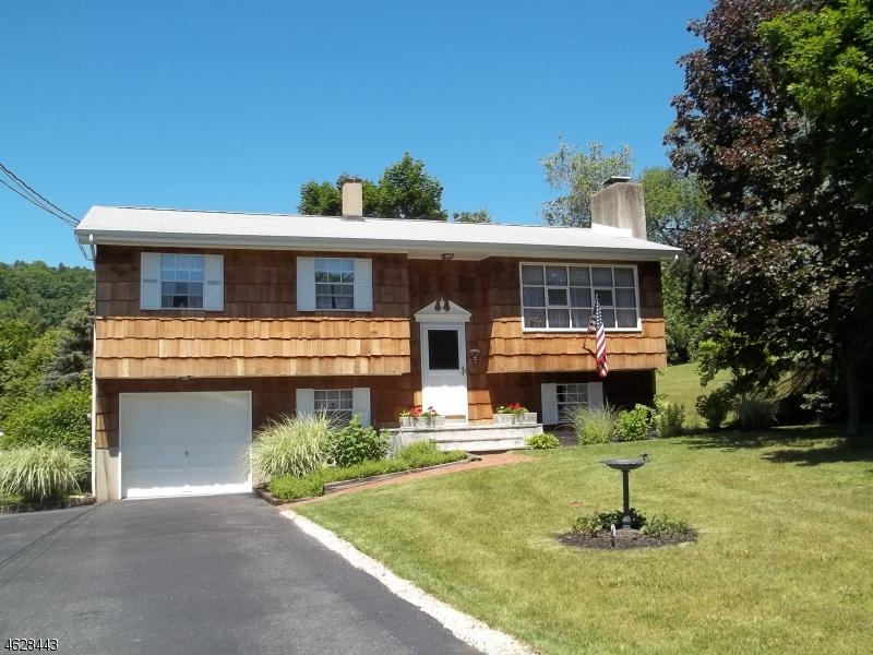 31 Ivy Pl - Photo 1