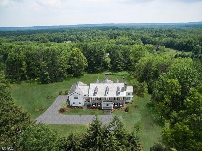 158 Pleasantville Rd - Photo 1