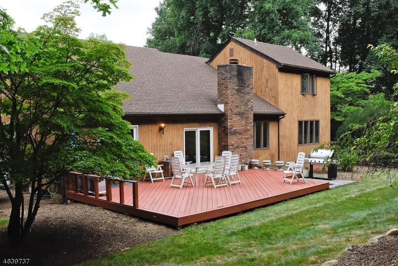 11 Deer Ln - Photo 1