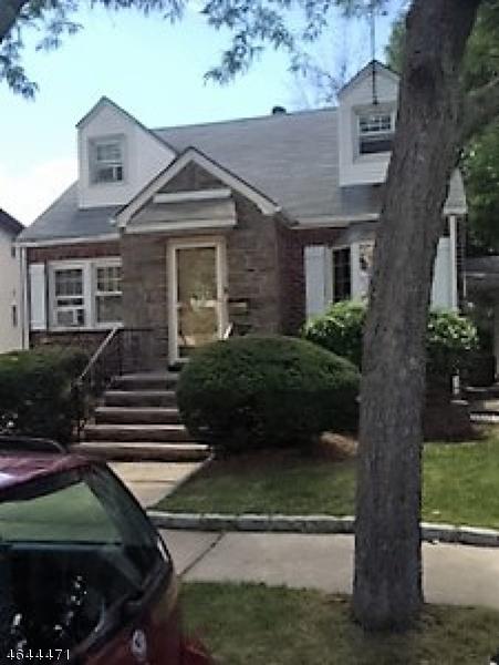 117 Maple Ave - Photo 1