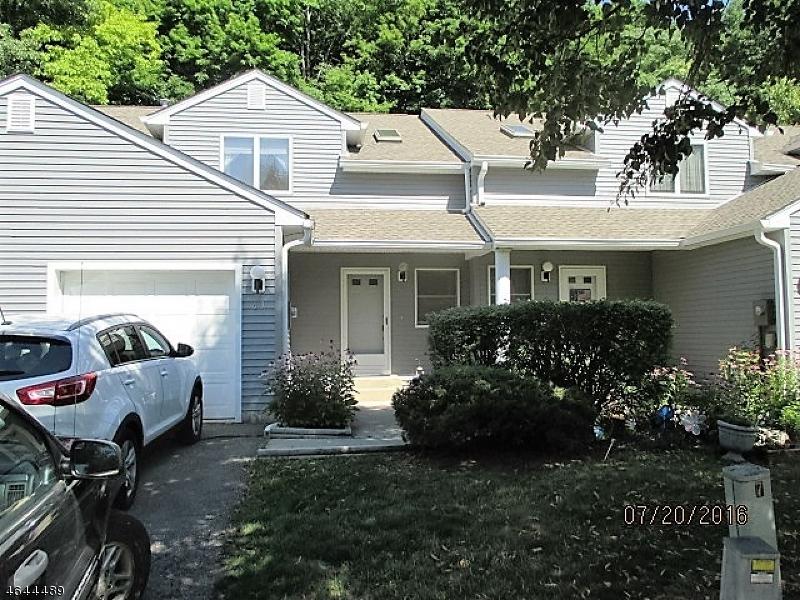 63 Meadow Pond Rd - Photo 1