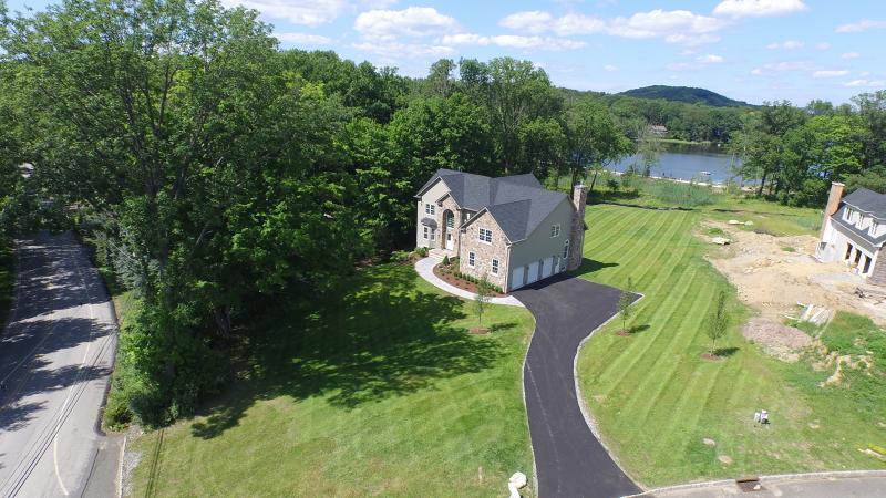 5 Windemere Way - Photo 1