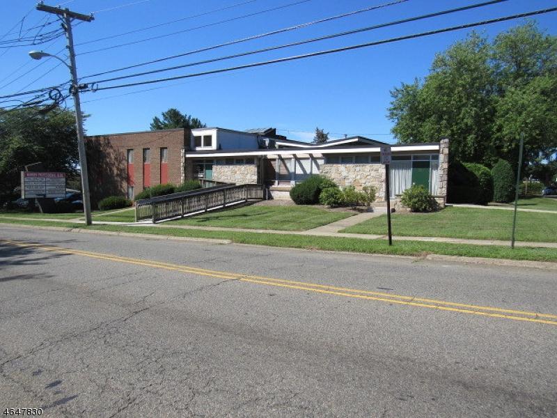 224 Roseberry St, Ste 8 - Photo 1