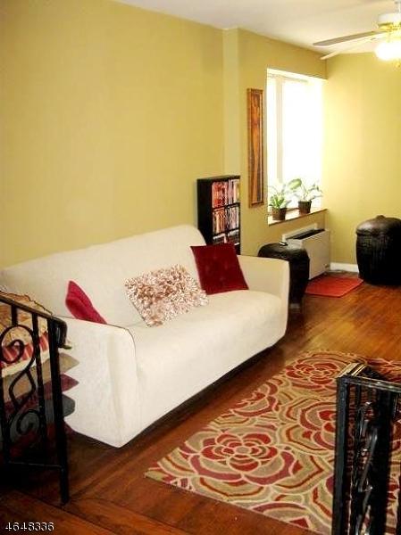 19 Lyons Ave Unit 311 - Photo 1
