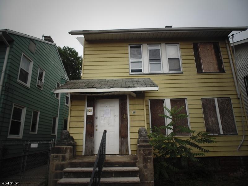 38 Grand Ave - Photo 1