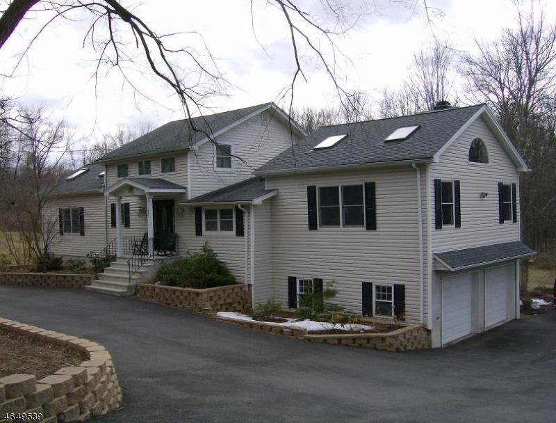 425 Pine Brook Rd - Photo 1