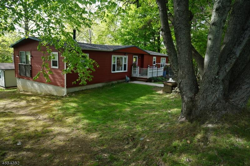 19 Mark Dr - Photo 1