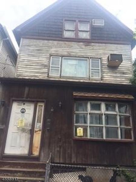 18 Rankin St - Photo 1