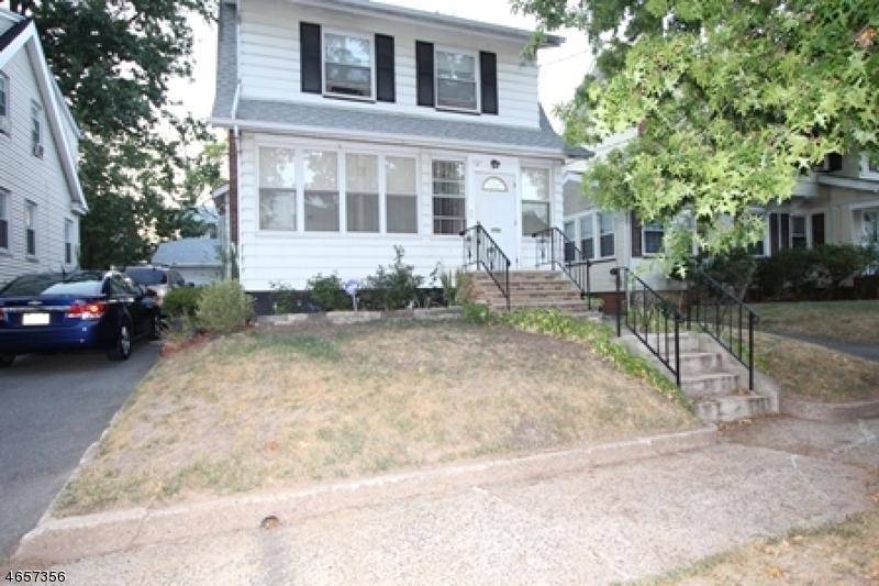 131 Oakland Ter - Photo 1