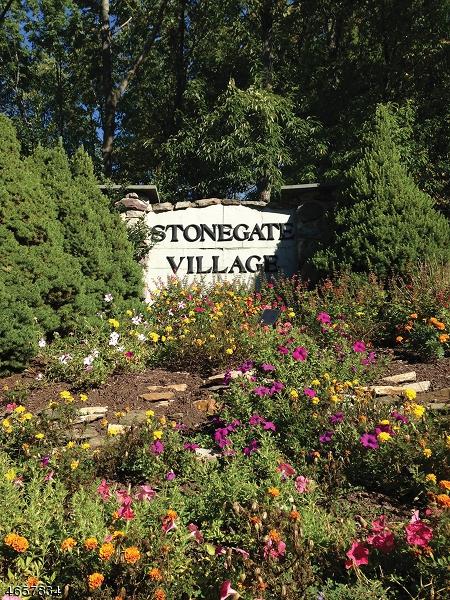 1903 Stonegate Ln - Photo 1