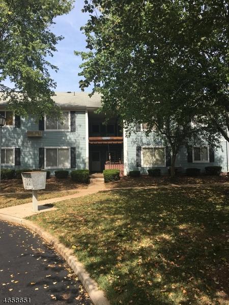 18 Steeplechase Ct - Photo 1
