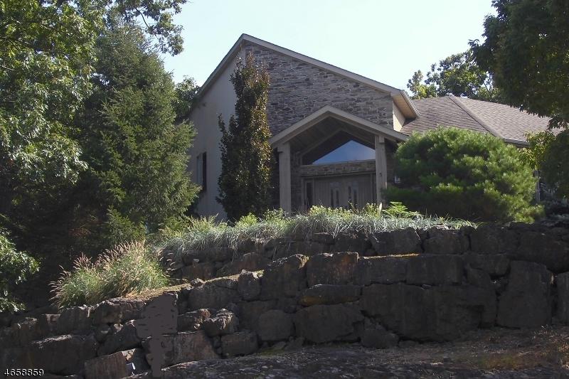 5 Francis Ct - Photo 1