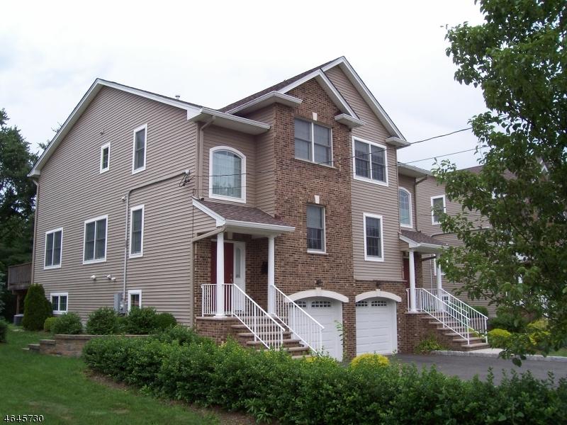 28 Wanamaker Ave - Photo 1
