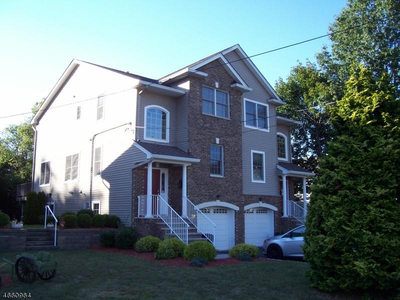 32 Wanamaker Ave - Photo 1