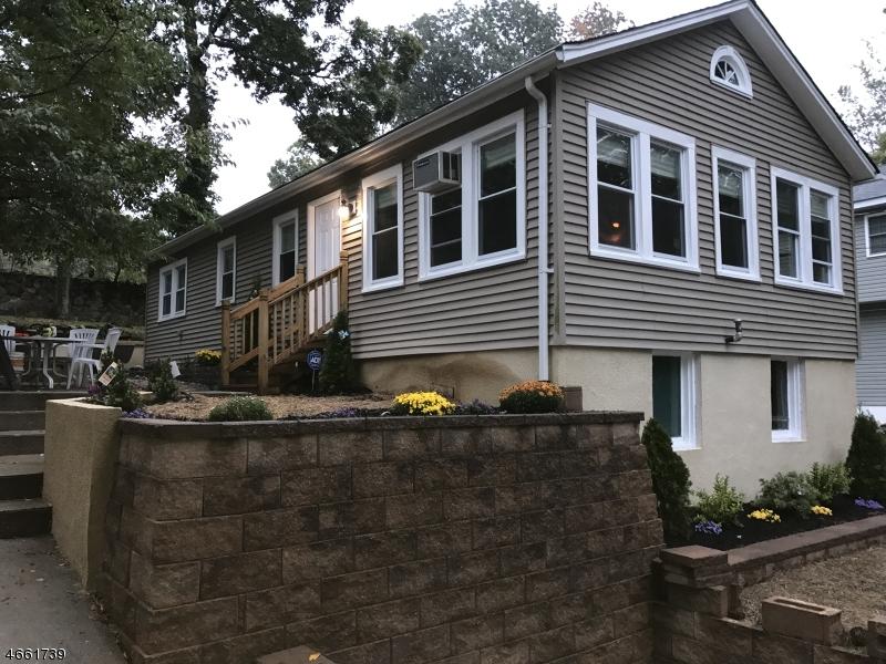 184 S New Jersey Ave - Photo 1