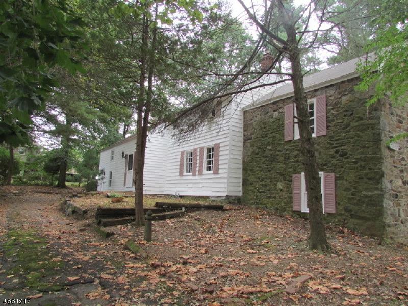 61 Dewey Ave - Photo 1