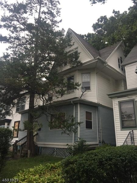 92 Sanford St - Photo 1