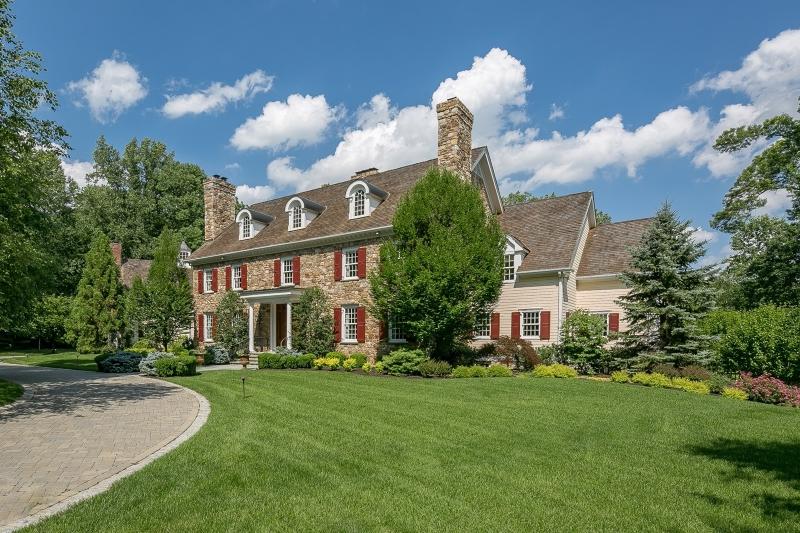 42 Kennedy Ln - Photo 1